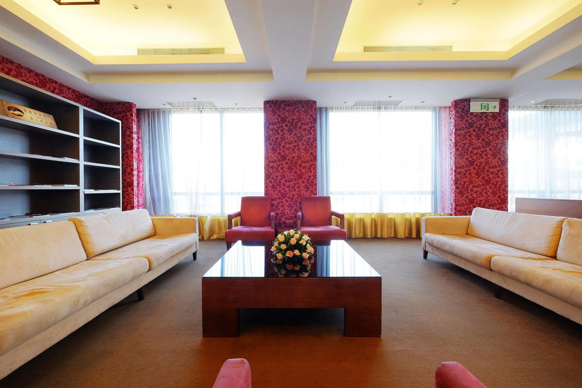 City Suites - Taoyuan Gateway Eksteriør bilde